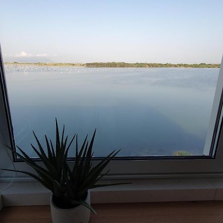 View Room Баколі Екстер'єр фото