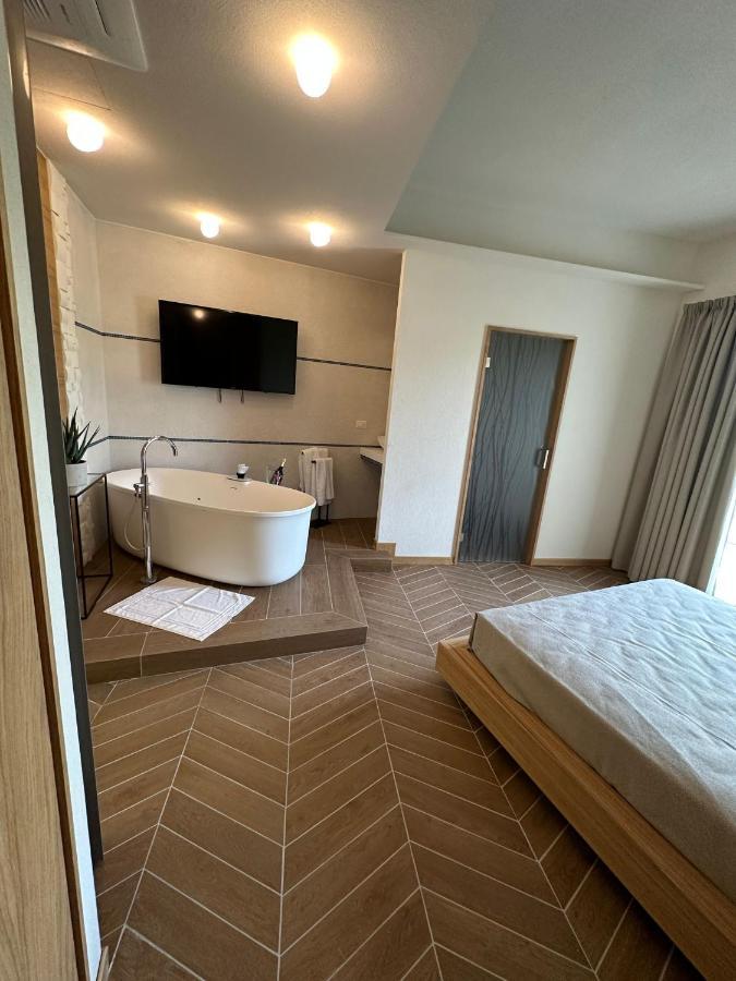 View Room Баколі Екстер'єр фото